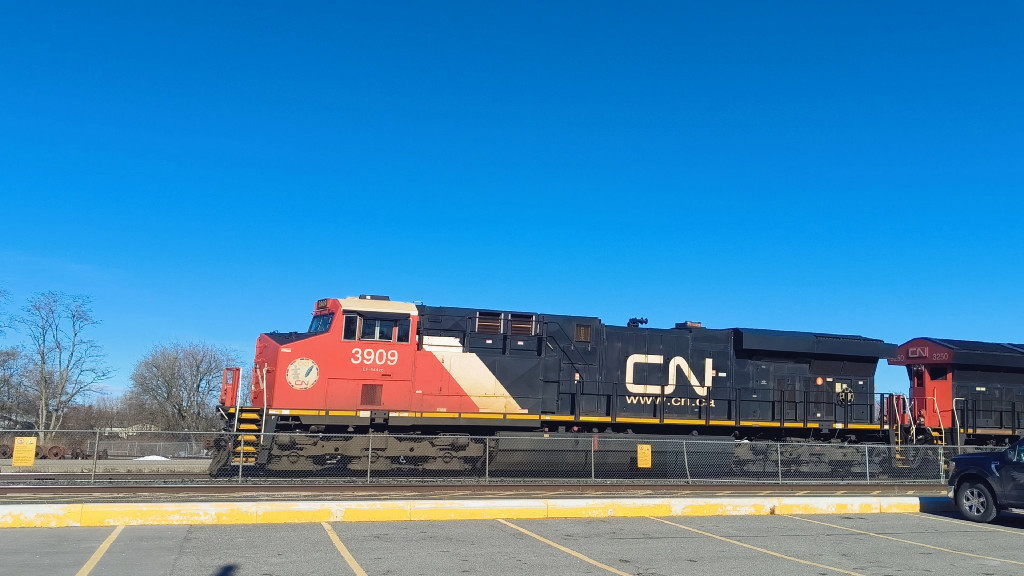 CN 3909